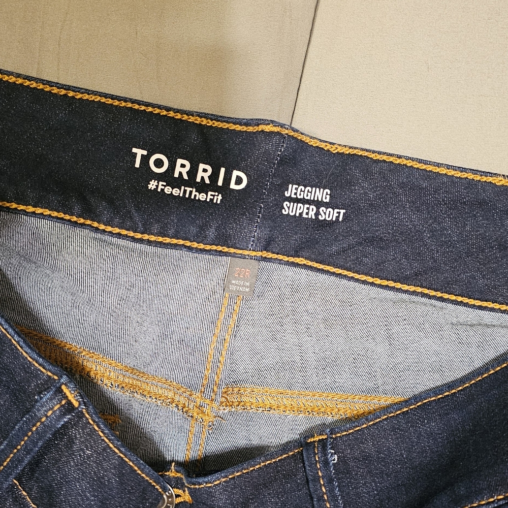 Torrid Super Soft Jegging - Dark Blue NWOT